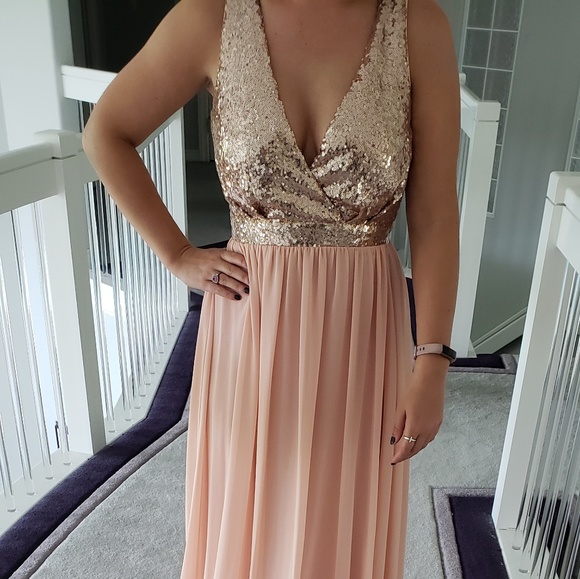 Lulus Dresses & Skirts - Lulus champagne pink Floor length sequin dress